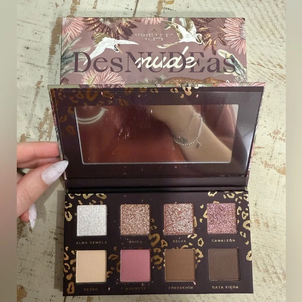 NIB Alamar Cosmetics Exotica Des Nudeas Eyeshadow Palette